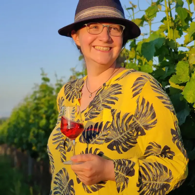 Dominique bei der Sommer-Weinführung